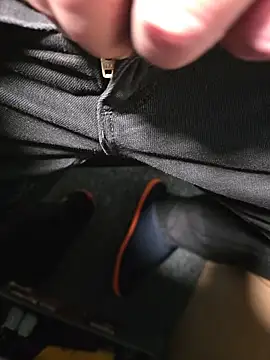 Oorse1966 online show from 11/21/25, 02:05