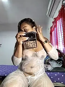 shanell saenz online show from 04/19/26, 08:22