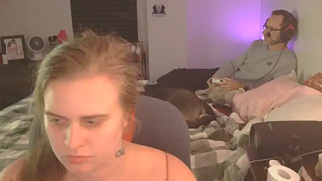 Sexyblonde12344 online show from 09/22/25, 12:12