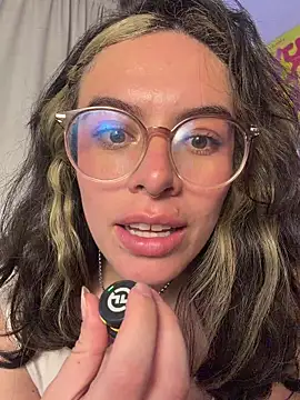 Snapshot of Katheerine chatting on 03/02/26, 07:15 Katheerine online show from 03/02/26, 07:15