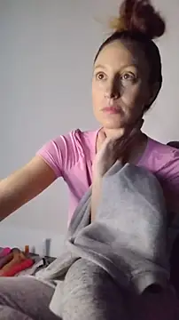 AnneNay online show from 02/18/26, 01:01