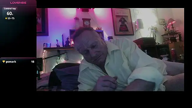 Pussyeat2please online show from 02/05/26, 10:31