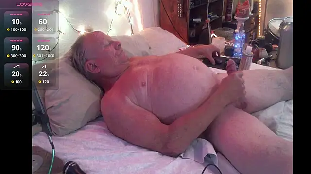 Pussyeat2please online show from 03/12/26, 03:07