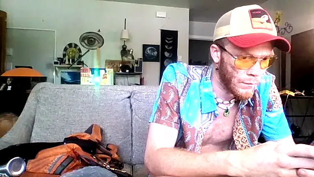 Snapshot of jinjasnack chatting on 10/13/25, 06:19 jinjasnack online show from 10/13/25, 06:19