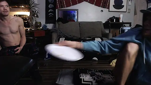 Snapshot of jinjasnack chatting on 12/19/25, 12:45 jinjasnack online show from 12/19/25, 12:45