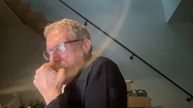 Snapshot of choupipat1 chatting on 11/07/25, 03:56 choupipat1 online show from 11/07/25, 03:56