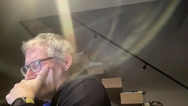 choupipat1 online show from 12/05/25, 07:06