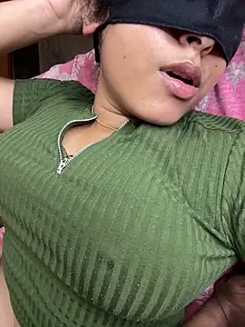 Priyajaanbaby online show from 04/04/26, 03:42