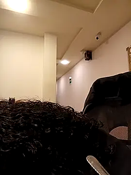 KITY HILL online show from 04/18/26, 01:31