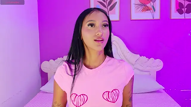 SamantaKane online show from 04/24/26, 04:04