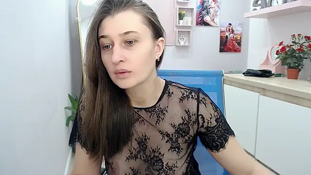 Snapshot of muriel_elvin chatting on 12/16/25, 08:08 muriel elvin online show from 12/16/25, 08:08