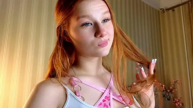 Juuulia  online show from 04/24/26, 02:30