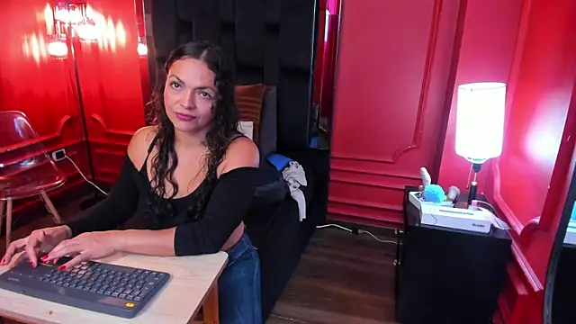 bellarivera  online show from 02/13/26, 07:10