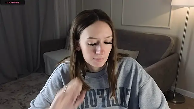 cutienaughtygirl online show from 09/29/25, 11:59