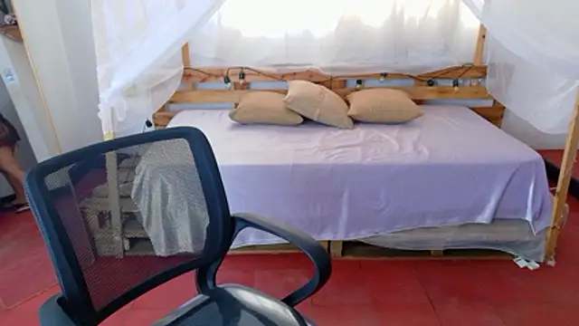 loreaniss online show from 02/24/26, 07:34