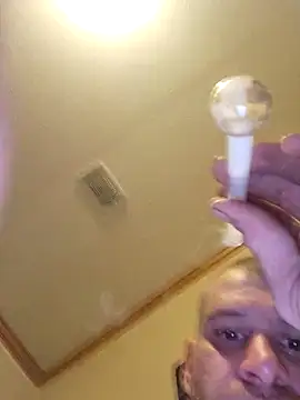 Snapshot of Bigdickcraig11 chatting on 10/18/25, 10:43 Bigdickcraig11 online show from 10/18/25, 10:43