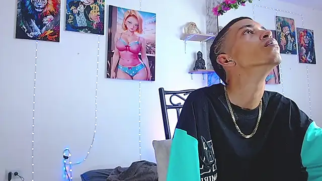 briamhoconor xh online show from 09/22/25, 06:43