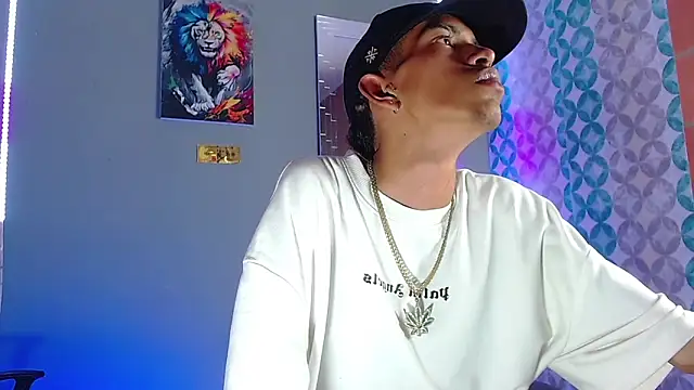 briamhoconor xh online show from 03/30/26, 05:52