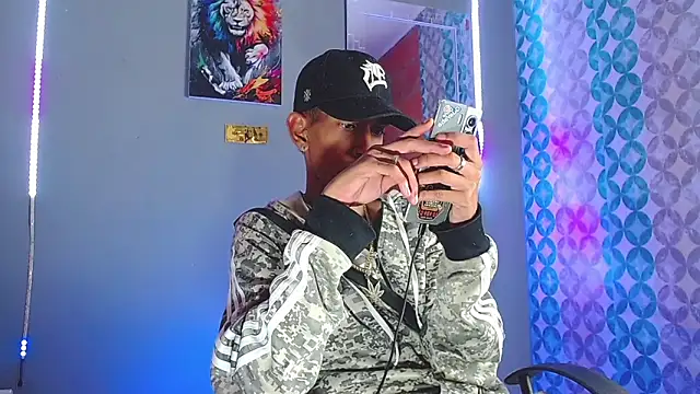 briamhoconor xh online show from 04/01/26, 04:13