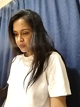 cute indianxo online show from 01/14/26, 07:08