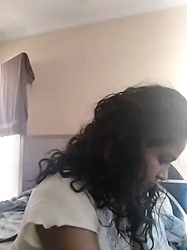 cute indianxo online show from 02/06/26, 07:34