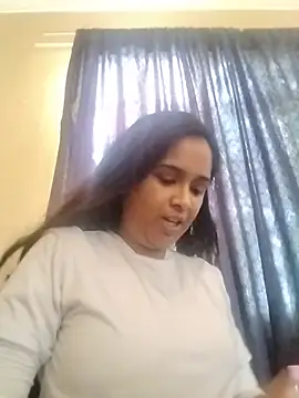 Snapshot of cute_indianxo chatting on 06/01/26, 07:54 cute indianxo online show from 06/01/26, 07:54