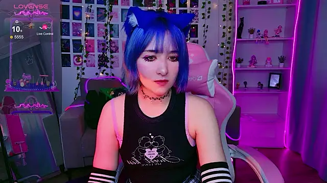 Ketrin Jones online show from 06/14/26, 06:37