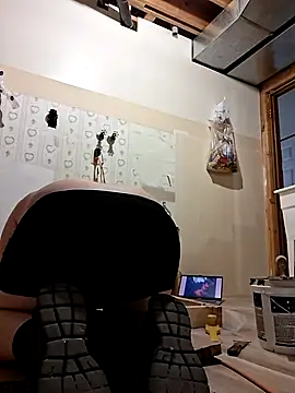 lovemedirty online show from 09/23/25, 05:43