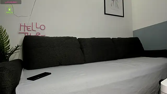 Frank Yong online show from 09/25/25, 05:11