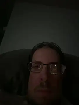 Snapshot of JJG327 chatting on 07/22/26, 04:04 JJG327 online show from 07/22/26, 04:04