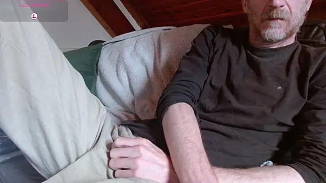 Snapshot of Vrenico-SC chatting on 07/19/26, 10:52 Vrenico-SC online show from 07/19/26, 10:52