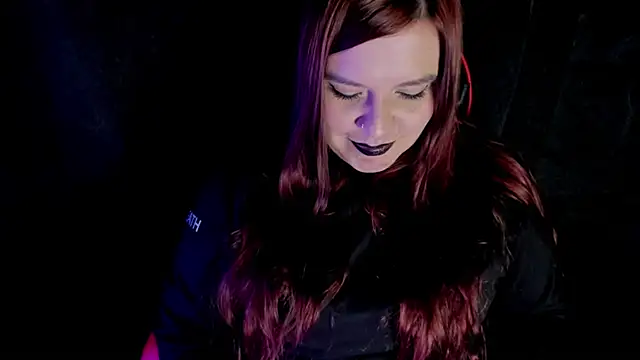 Snapshot of Moon_Dark520 chatting on 02/05/26, 01:54 Moon Dark520 online show from 02/05/26, 01:54