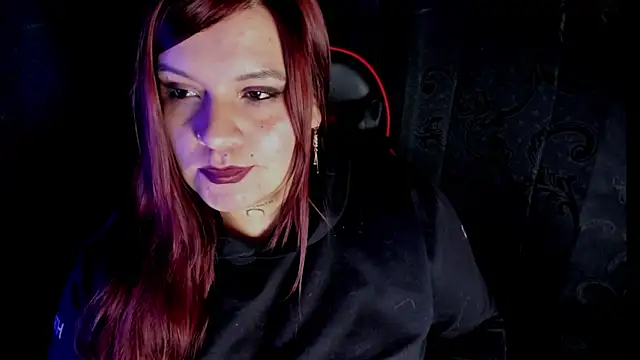 Snapshot of Moon_Dark520 chatting on 02/24/26, 02:53 Moon Dark520 online show from 02/24/26, 02:53