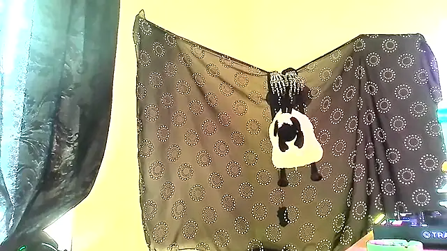 DjDiCKmannOnE online show from 04/28/26, 02:33