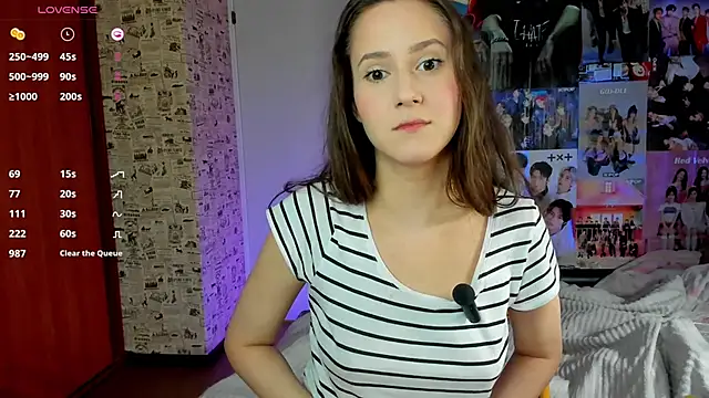 LucyRose3 online show from 10/19/25, 03:34