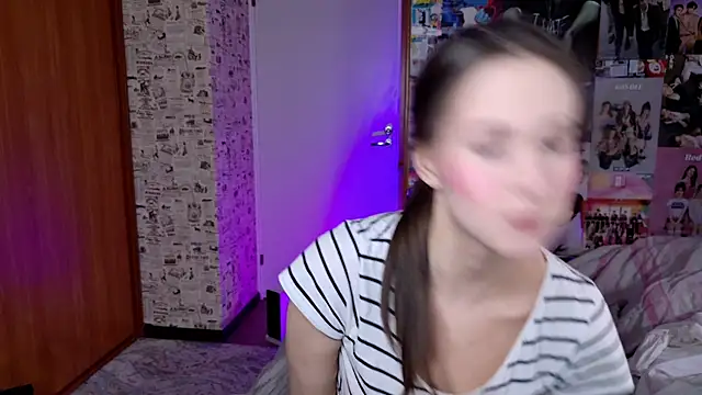 LucyRose3 online show from 11/27/25, 02:19