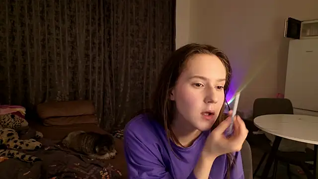 LucyRose3 online show from 01/18/26, 04:00