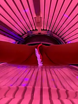 Snapshot of SwingWingWomanSweden chatting on 10/18/25, 07:36 SwingWingWomanSweden online show from 10/18/25, 07:36