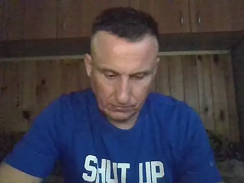 Maksymilian1 online show from 11/28/25, 08:11