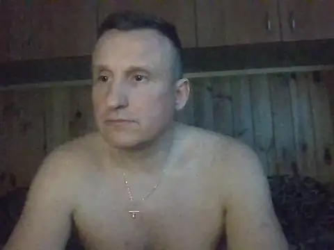 Snapshot of Maksymilian1 chatting on 03/20/26, 06:24 Maksymilian1 online show from 03/20/26, 06:24
