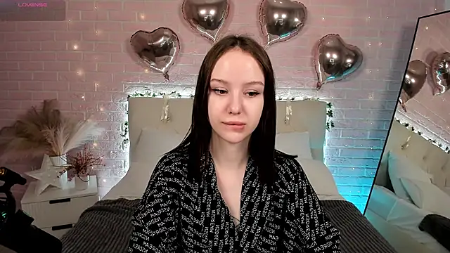 MarySparkle online show from 11/12/25, 04:02