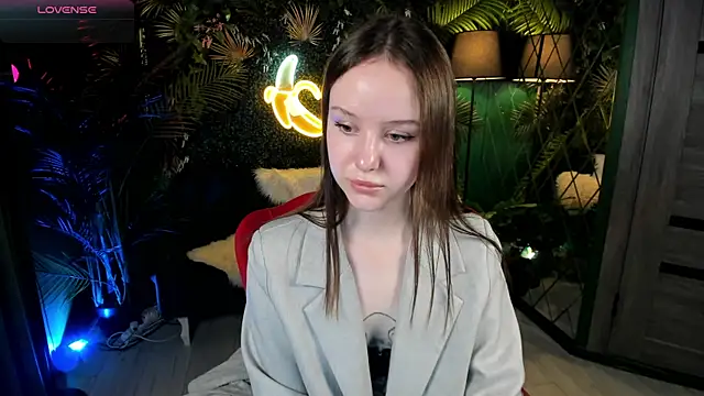 Snapshot of MarySparkle chatting on 06/02/26, 02:46 MarySparkle online show from 06/02/26, 02:46