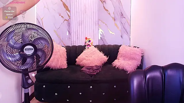 Mhiaa Sweet online show from 02/20/26, 12:05