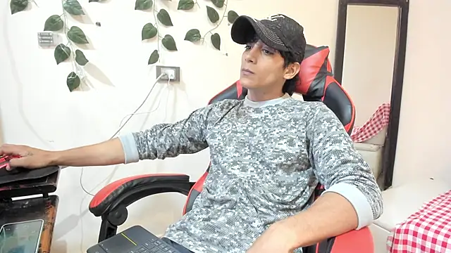 axel rousse2 online show from 11/15/25, 09:11