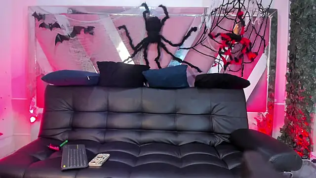 Snapshot of Soro_Lovelyboy chatting on 10/14/25, 05:41 Soro Lovelyboy online show from 10/14/25, 05:41