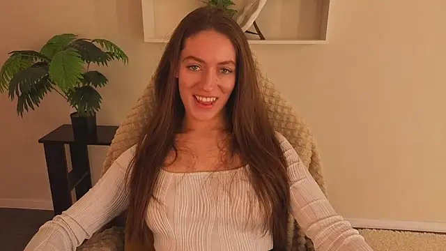 Agnes Wells online show from 03/18/26, 09:23