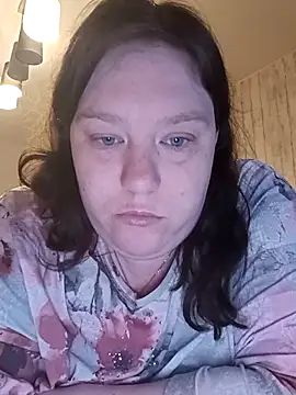 Feuchtekitty92xh online show from 10/10/25, 05:39