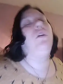 Feuchtekitty92xh online show from 11/03/25, 07:15