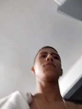 Snapshot of Davig4 chatting on 09/25/25, 11:08 Davig4 online show from 09/25/25, 11:08