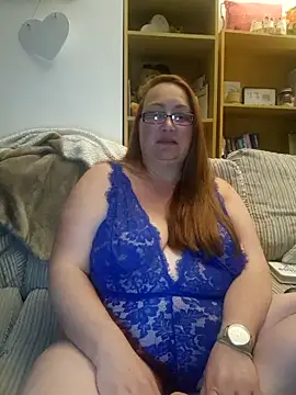 Snapshot of Luscious-LucyXX chatting on 04/30/26, 08:57 Luscious-LucyXX online show from 04/30/26, 08:57